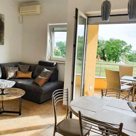 Lastovka Posesi Apartment Медулин Екстериор снимка