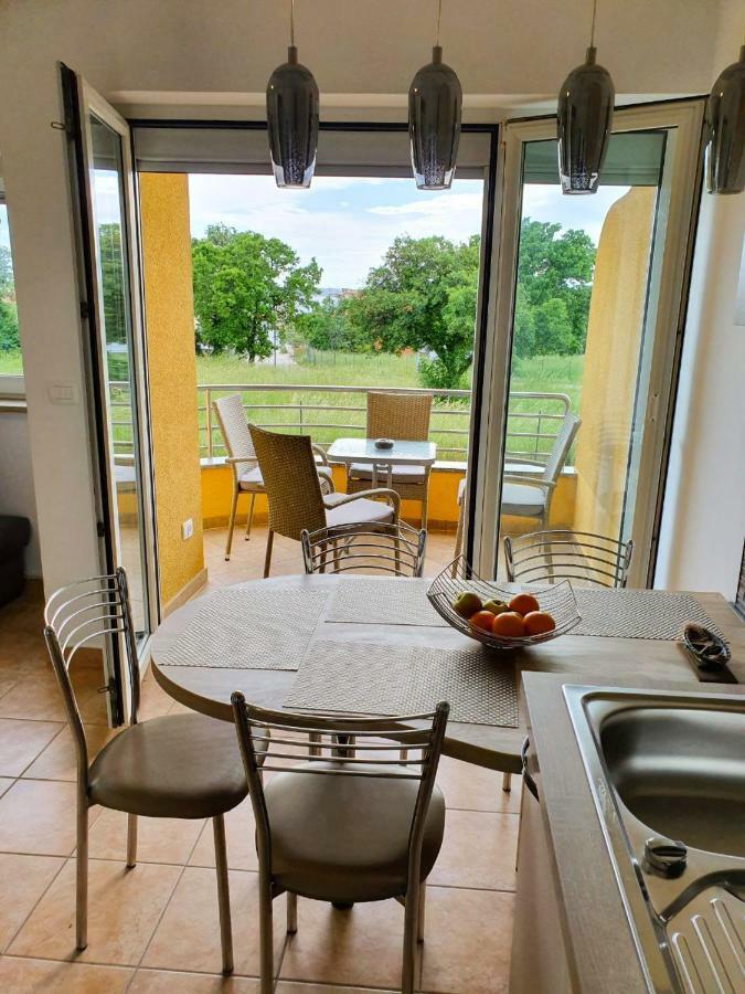 Lastovka Posesi Apartment Медулин Екстериор снимка