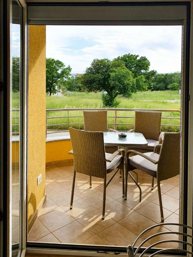Lastovka Posesi Apartment Медулин Екстериор снимка
