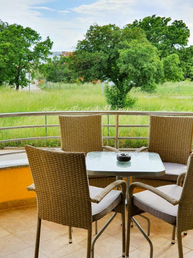 Lastovka Posesi Apartment Медулин Екстериор снимка